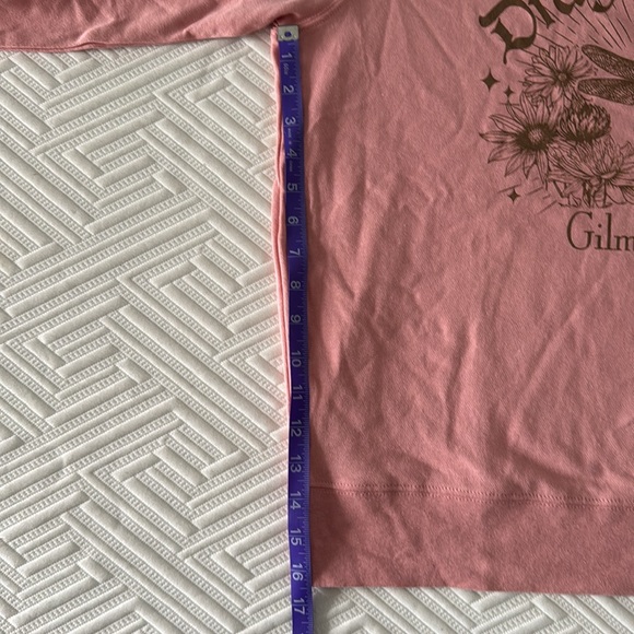 NWOT Gilmore Girls Sweater - Picture 10 of 10